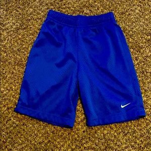 Size 6 Nike athletic shorts
